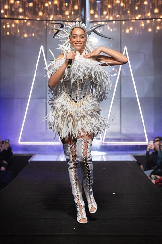 on aura tout vu haute couture,onauratoutvu, couture,out of this world, mode,fashion,hautecouturefashionweek, yassen samouiliv ,livia stoianova