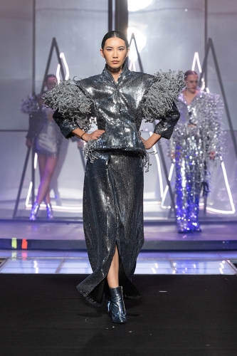 on aura tout vu haute couture,onauratoutvu, couture,out of this world, mode,fashion,hautecouturefashionweek, yassen samouiliv ,livia stoianova